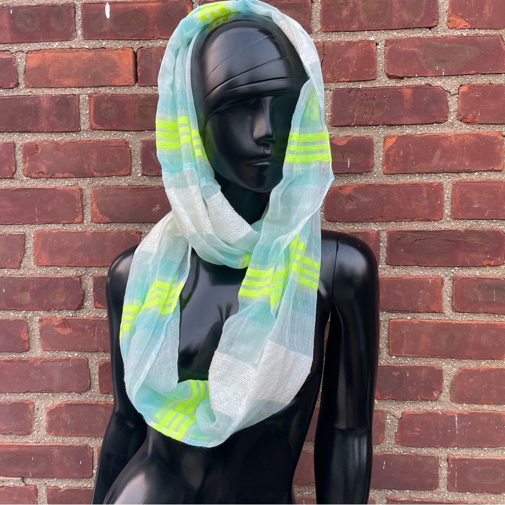 new☃️❄️Seas Green Neon Glow Striped INFINITY Scarf